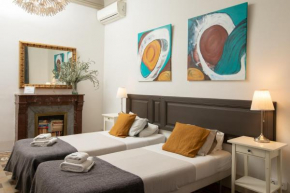 Отель Casa Maca Guest House  Барселона